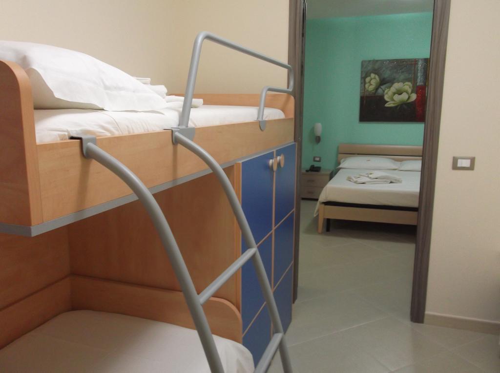 Suliccenti B&B Marzamemi Rum bild