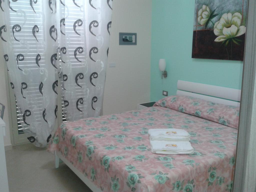 Suliccenti B&B Marzamemi Rum bild